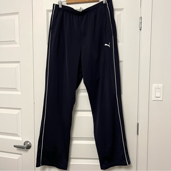 Vintage Puma track pants - Picture 2 of 2